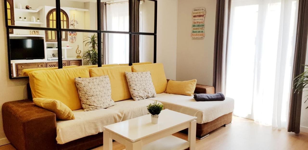 Ferienwohnung Apartamento Duplex Frente Al Mar Paseo Maritimo Torremolinos Exterior foto
