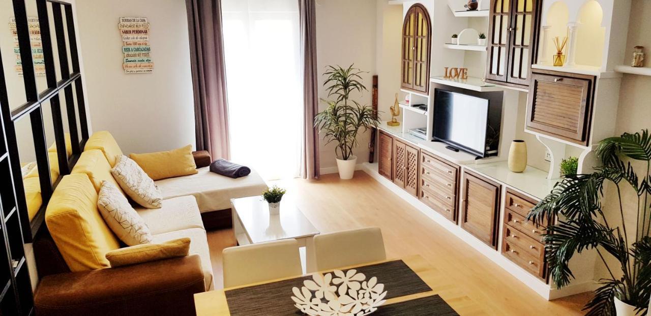 Ferienwohnung Apartamento Duplex Frente Al Mar Paseo Maritimo Torremolinos Exterior foto